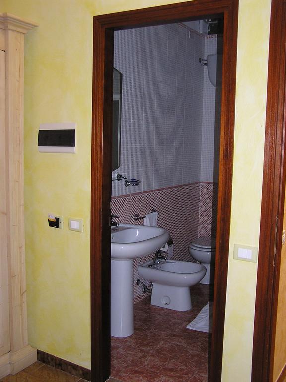 Hotel Mistral Portoscuso Bilik gambar