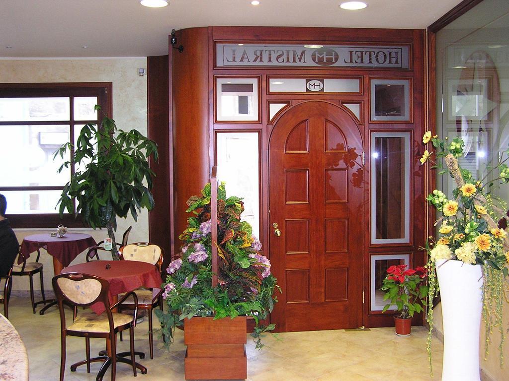 Hotel Mistral Portoscuso Luaran gambar