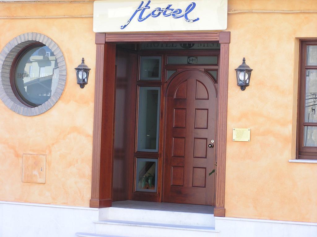 Hotel Mistral Portoscuso Luaran gambar